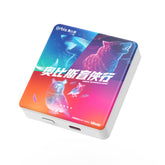 Vinnic 8000mAh MagSafe 15W 磁性無線充電寶,具備強大電力和便捷的磁性設計,適用於各種設備。輕巧便攜,隨時隨地為您的設備充電。立即購買,享受無線充電的便利!